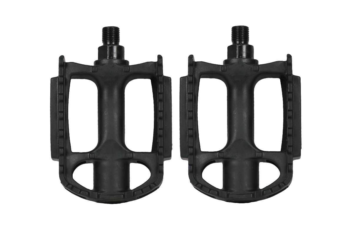 Педали FEIMIN FP-806B,105*74мм,1\2",база пластик,стальная ось,12мм,рамка пласт,мелк\резьба,324гр,чер Педали FEIMIN FP-806B,105*74мм,1\2",база пластик,стальная ось,12мм,рамка пласт,мелк\резьба,324гр,чер